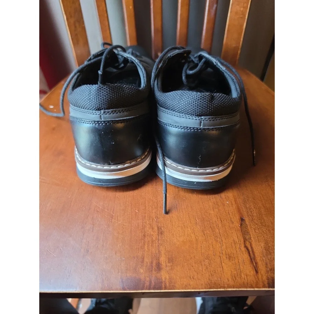 Ashford Hayes Barkley Black size 9.5 Men's/grade school